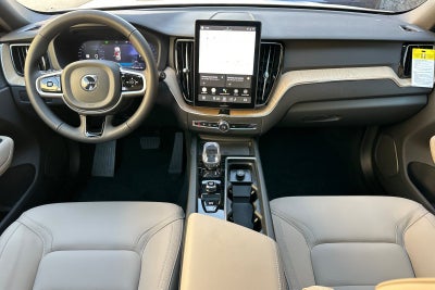 2026 Volvo XC60 B5 Plus