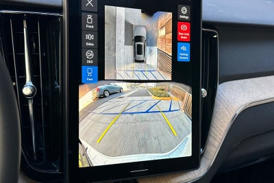 2026 Volvo XC60 B5 Plus