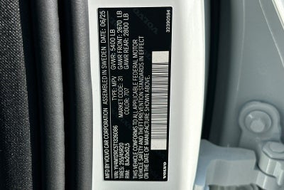 2026 Volvo XC60 B5 Plus