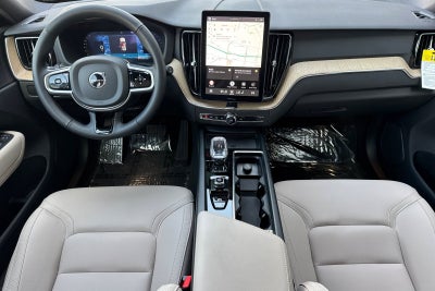 2026 Volvo XC60 B5 Plus