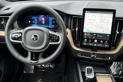 2026 Volvo XC60 B5 Plus