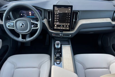 2026 Volvo XC60 B5 Plus