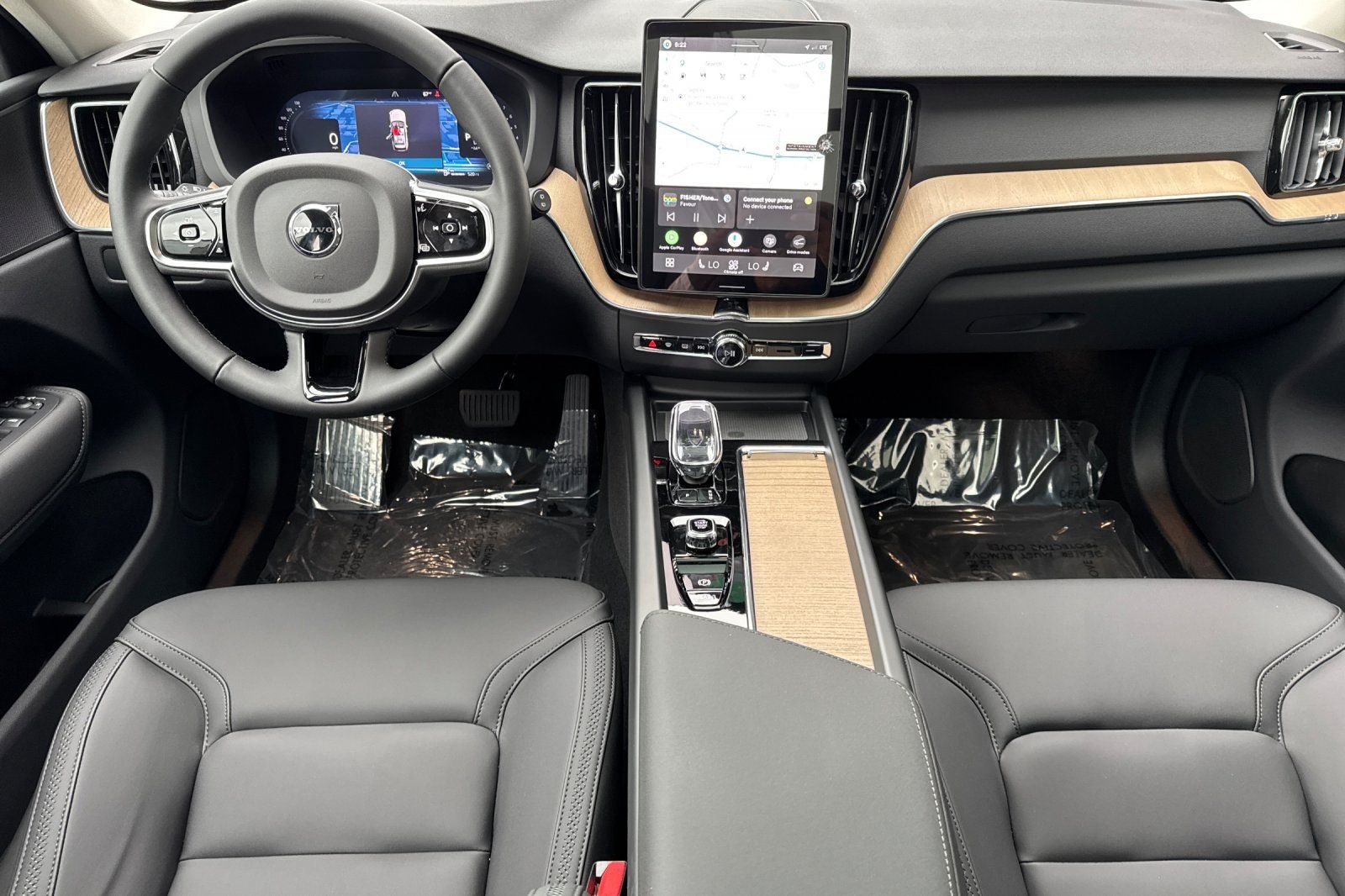 2026 Volvo XC60 B5 Plus