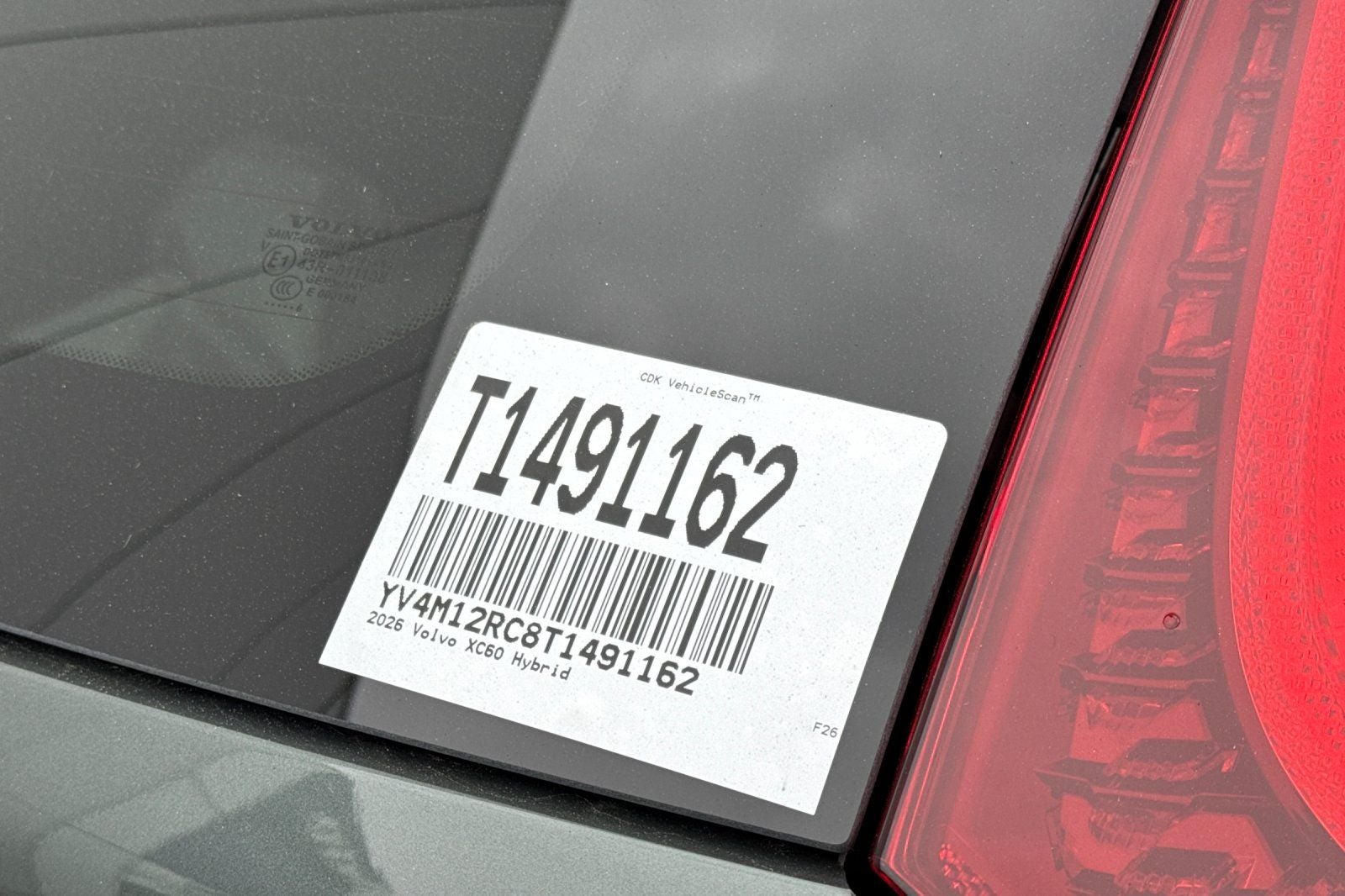 2026 Volvo XC60 B5 Plus
