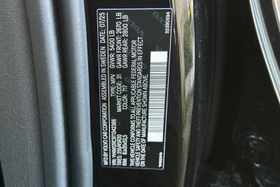 2026 Volvo XC60 B5 Plus