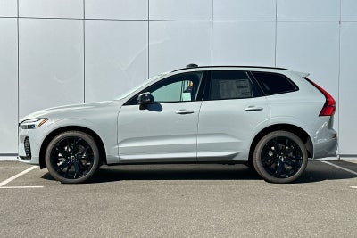 2026 Volvo XC60 B5 Ultra Black Edition