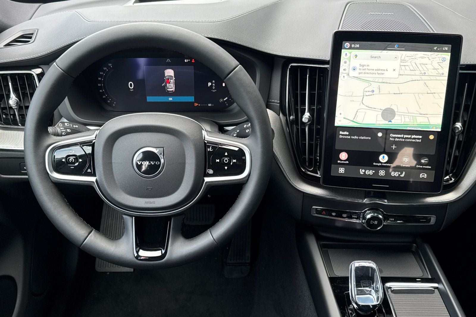 2026 Volvo XC60 B5 Ultra Black Edition