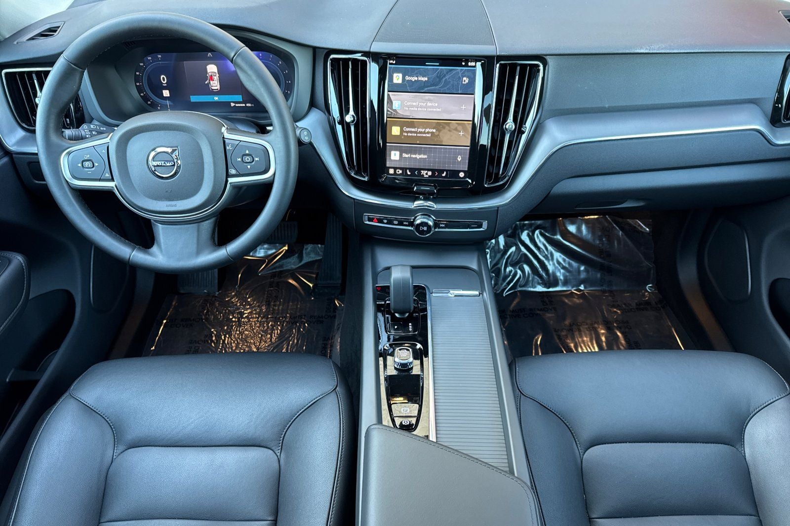 2025 Volvo XC60 B5 Core