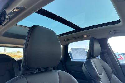 2025 Volvo XC60 B5 Core