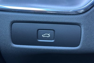 2025 Volvo XC60 B5 Core