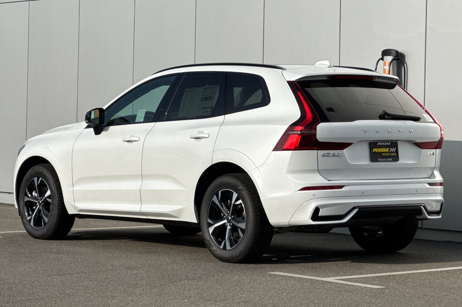 2026 Volvo XC60 B5 Core