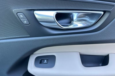 2026 Volvo XC60 B5 Core