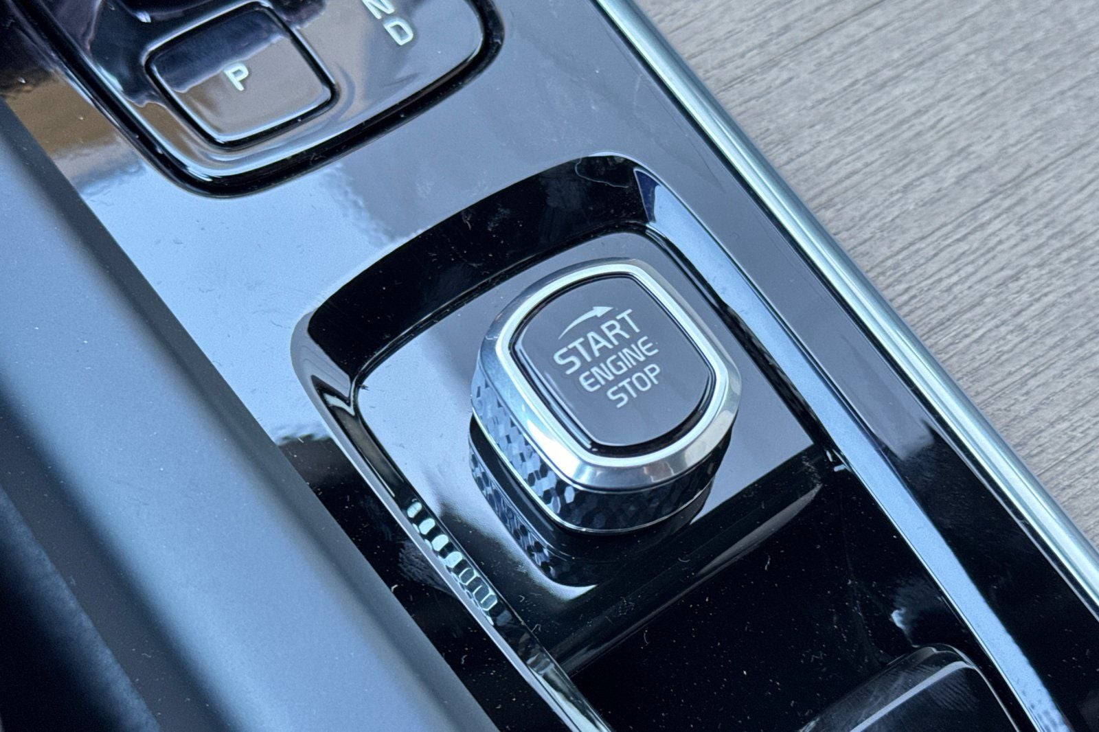 2026 Volvo XC60 B5 Core