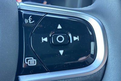 2026 Volvo XC60 B5 Core