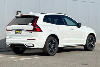 2026 Volvo XC60 B5 Core