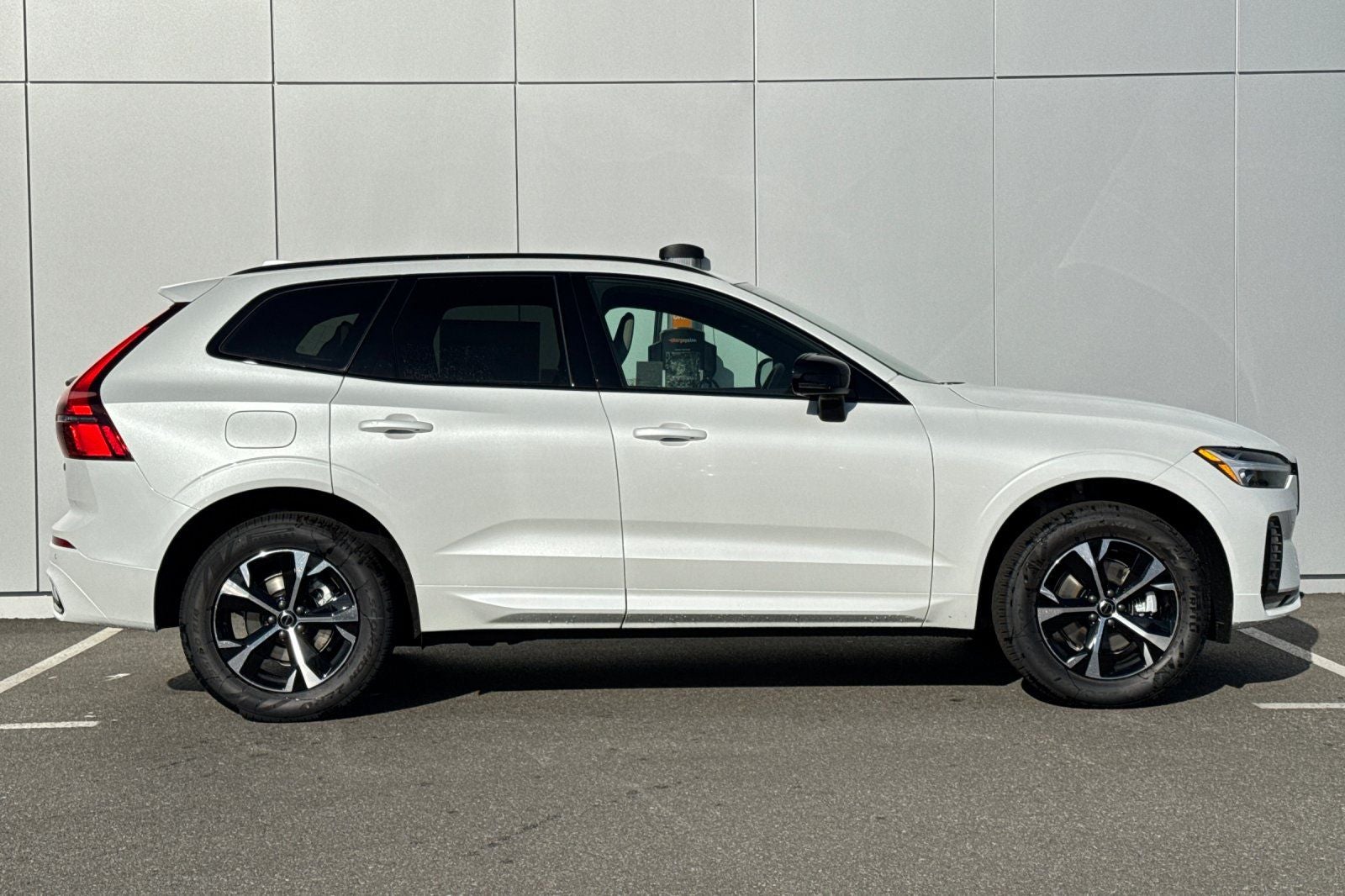 2026 Volvo XC60 B5 Core
