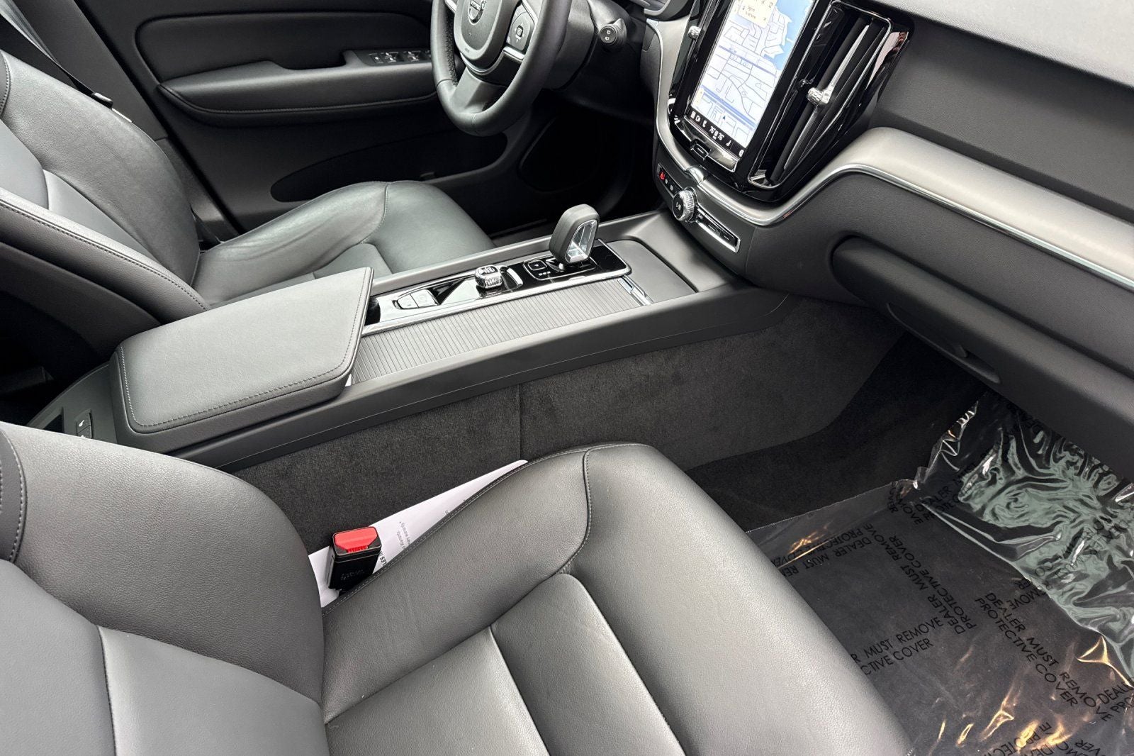 2025 Volvo XC60 B5 Core