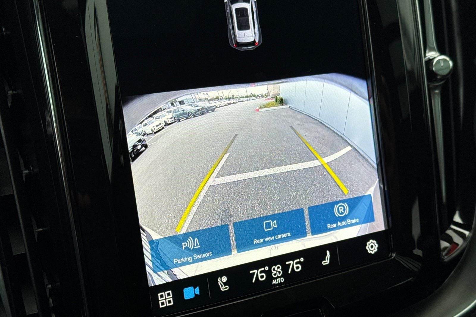 2025 Volvo XC60 B5 Core