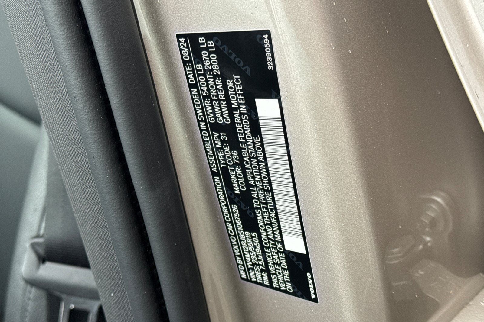 2025 Volvo XC60 B5 Core