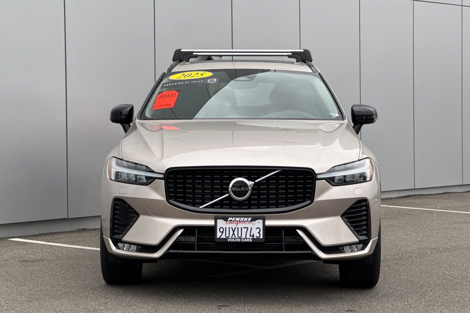 2025 Volvo XC60 B5 Core