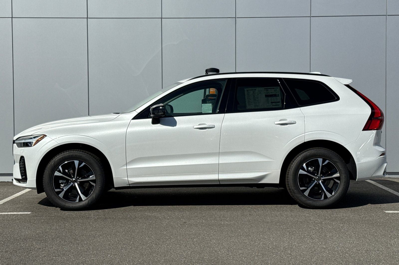 2026 Volvo XC60 B5 Core