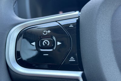 2026 Volvo XC60 B5 Core