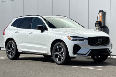 2026 Volvo XC60 B5 Core