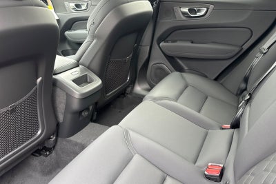 2026 Volvo XC60 B5 Core