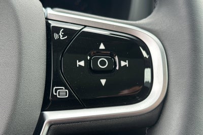 2026 Volvo XC60 B5 Core
