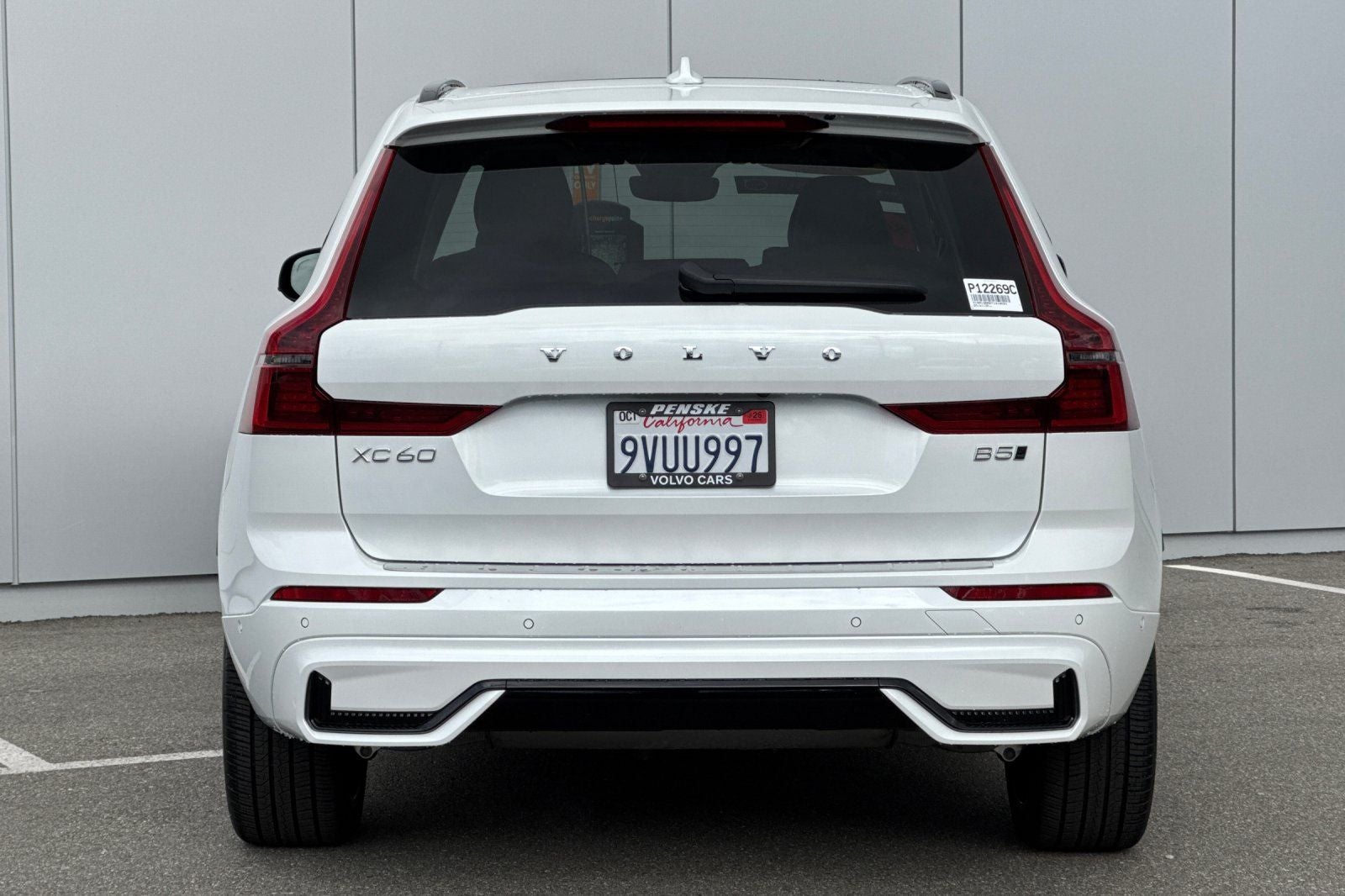 2026 Volvo XC60 B5 Ultra