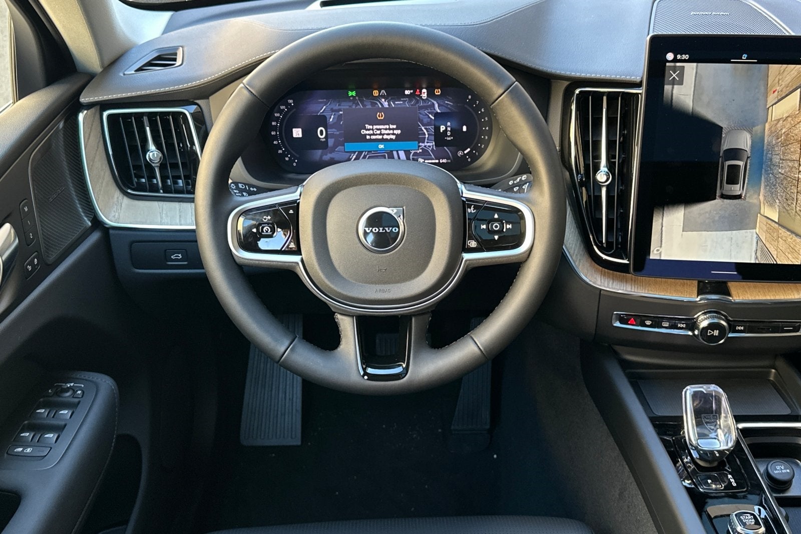 2026 Volvo XC60 B5 Ultra