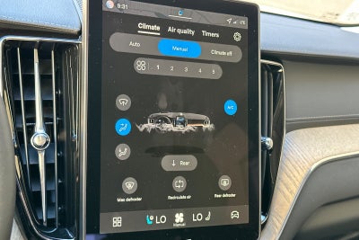 2026 Volvo XC60 B5 Ultra