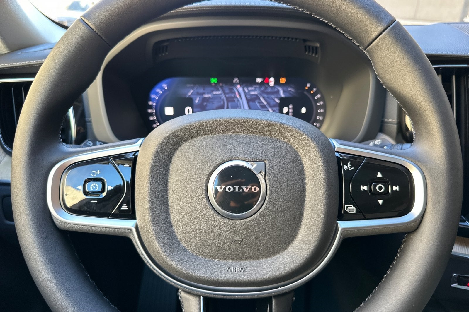 2026 Volvo XC60 B5 Ultra