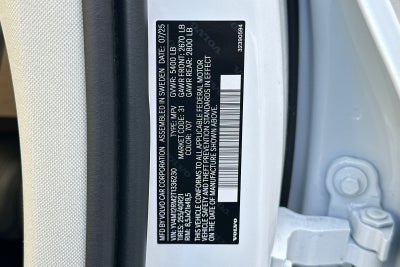 2026 Volvo XC60 B5 Ultra