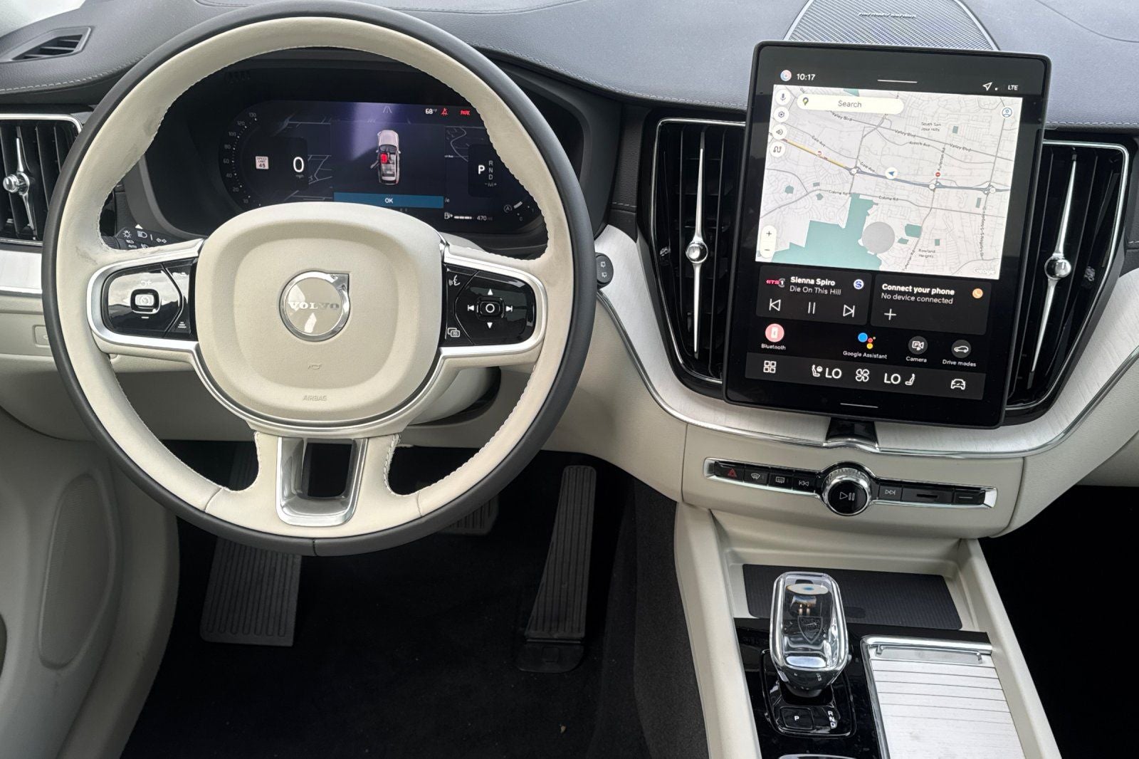 2026 Volvo XC60 B5 Ultra