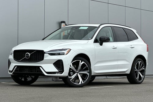 2025 Volvo XC60 B5 Ultra