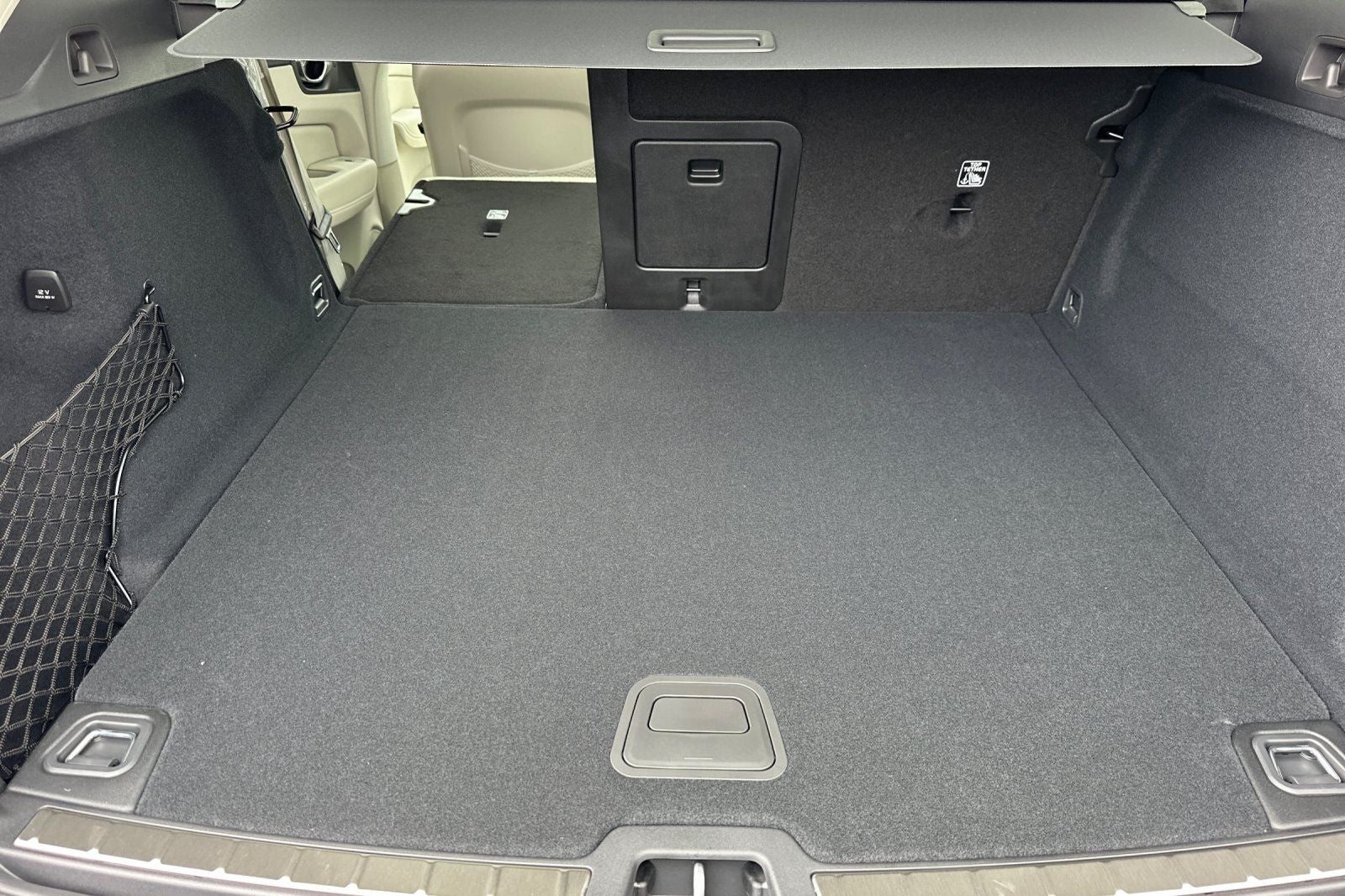 2025 Volvo XC60 B5 Ultra