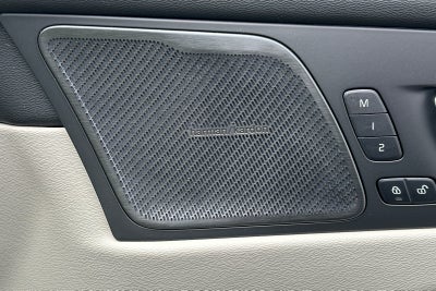 2025 Volvo XC60 B5 Ultra