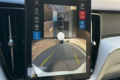 2026 Volvo XC60 B5 Ultra