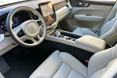 2026 Volvo XC60 B5 Ultra