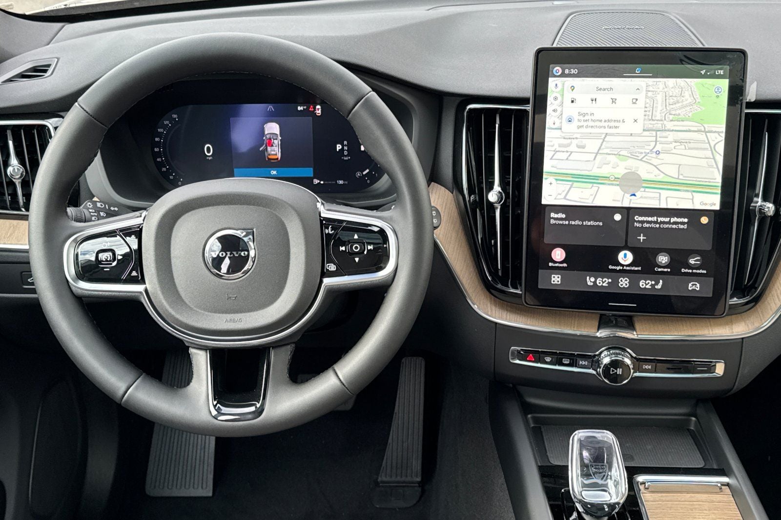 2027 Volvo XC60 B5 Plus