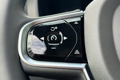 2027 Volvo XC60 B5 Plus