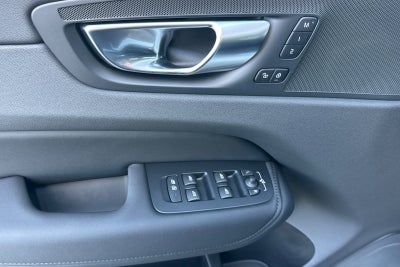 2027 Volvo XC60 B5 Core