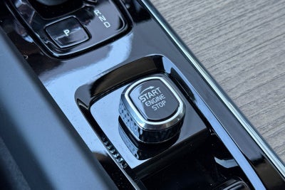2027 Volvo XC60 B5 Core