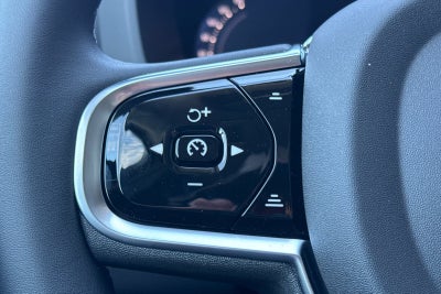 2027 Volvo XC60 B5 Core