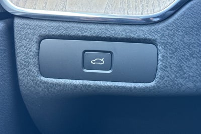 2027 Volvo XC60 B5 Core