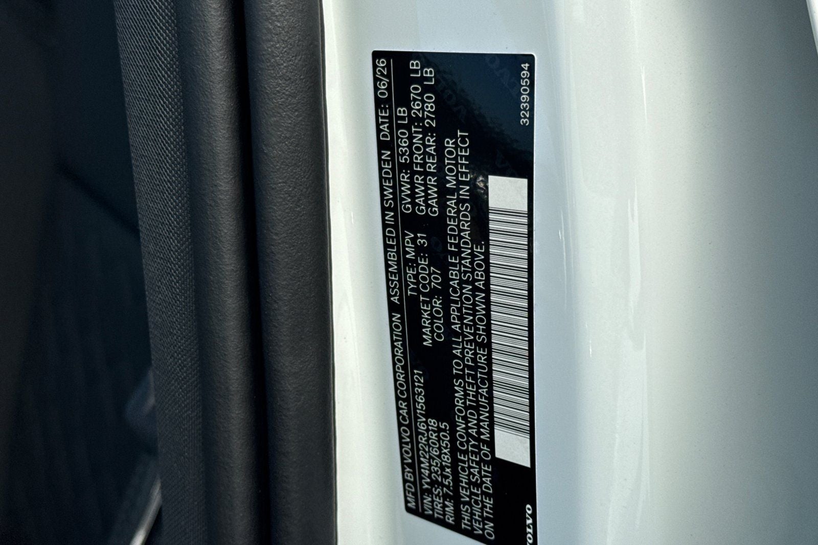 2027 Volvo XC60 B5 Core