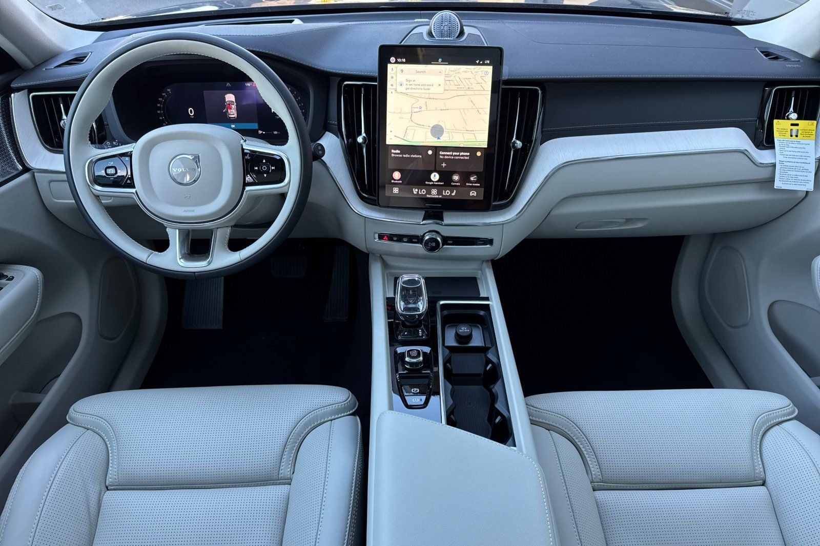 2027 Volvo XC60 B5 Ultra