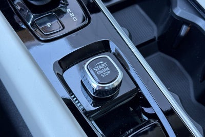 2027 Volvo XC60 B5 Ultra