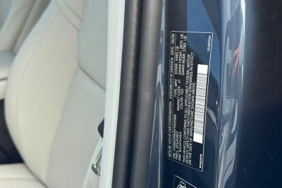 2027 Volvo XC60 B5 Ultra